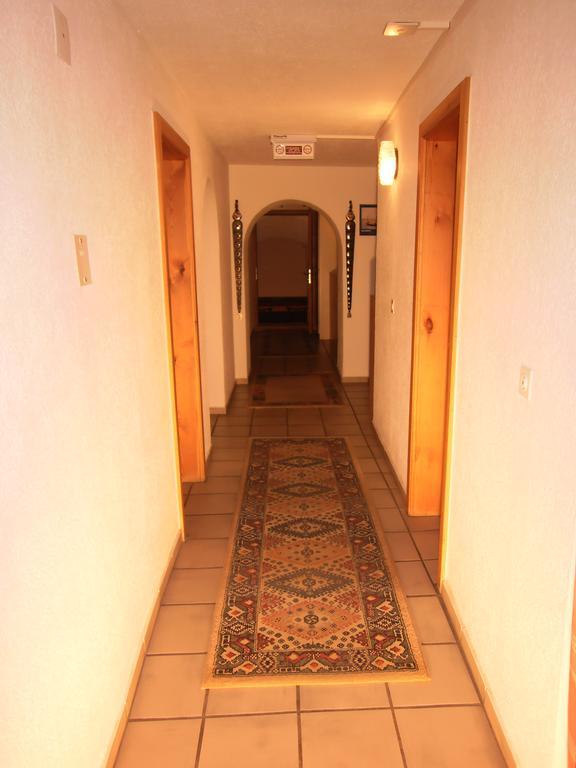 Casa Job - Gasthaus - Sauna, Whirlpool - Trun Dış mekan fotoğraf